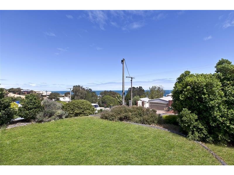 8 Murnada Street, Hallett Cove SA 5158