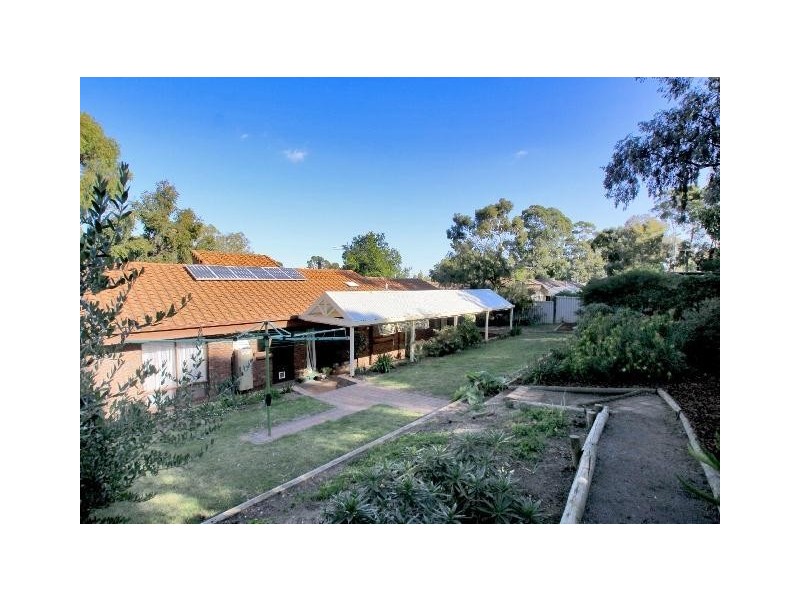 17 Lawson Road, Happy Valley SA 5159