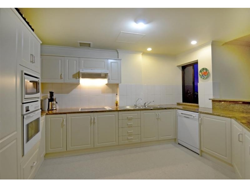 35/9-11 South Esplanade, Glenelg SA 5045