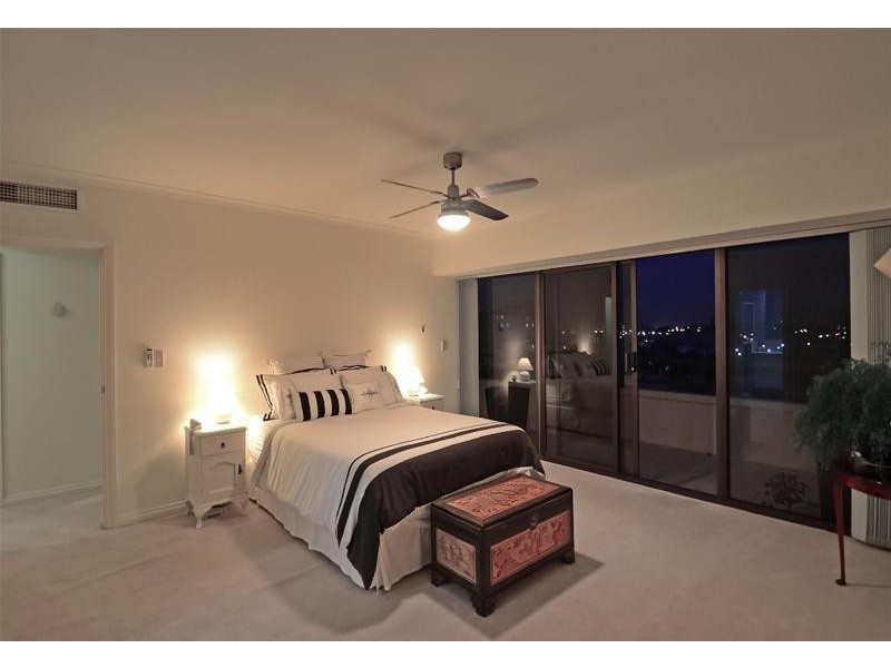 35/9-11 South Esplanade, Glenelg SA 5045