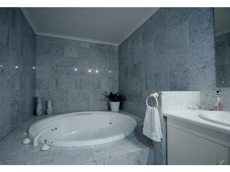 35/9-11 South Esplanade, Glenelg SA 5045