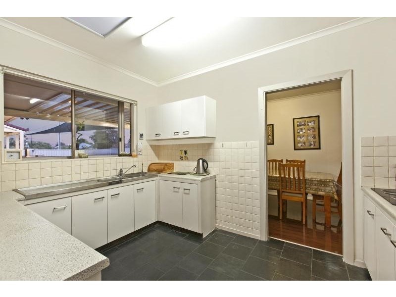 12 Pacific Parade, West Beach SA 5024