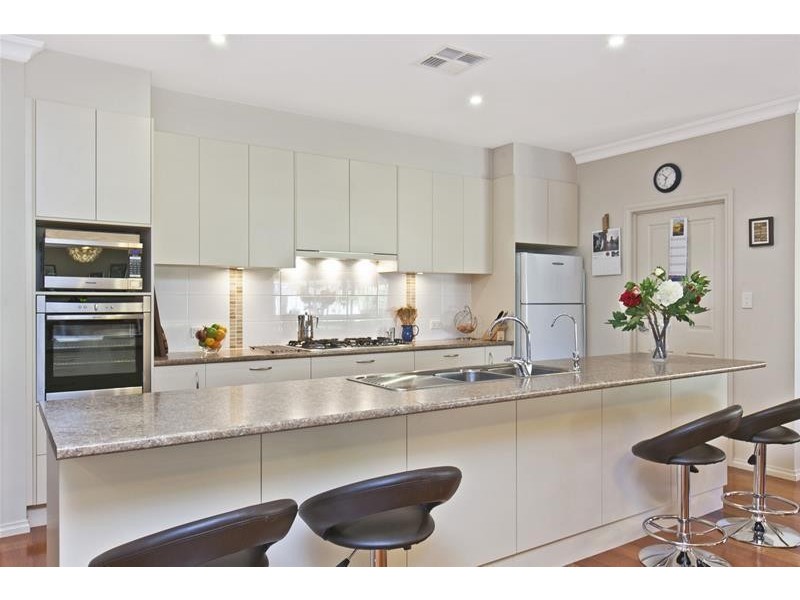 37 Norrie Avenue, Clovelly Park SA 5042