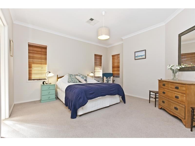 37 Norrie Avenue, Clovelly Park SA 5042