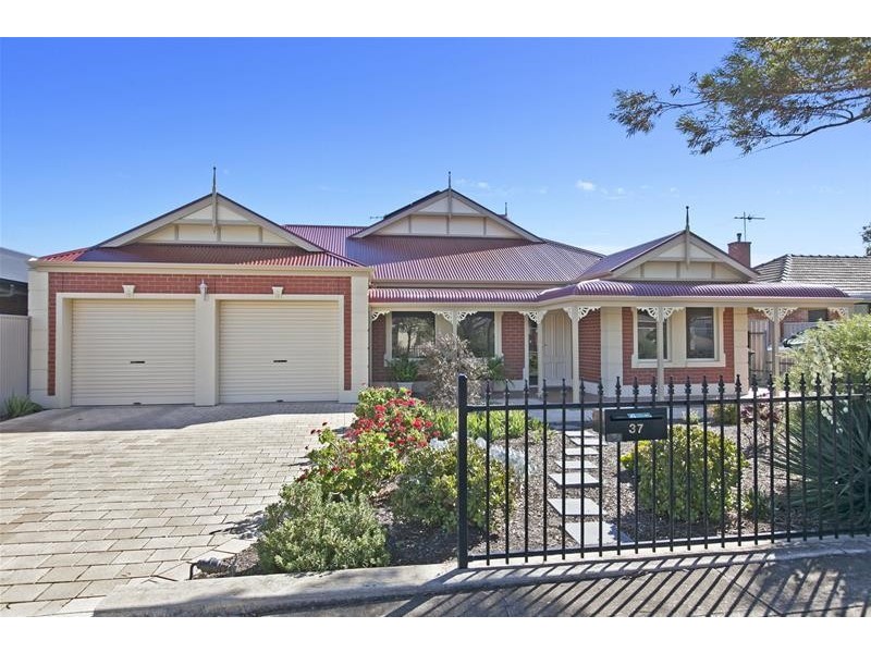 37 Norrie Avenue, Clovelly Park SA 5042