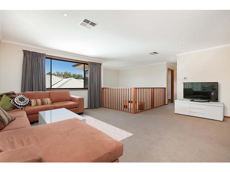 25 Brayden Court, Mitchell Park SA 5043