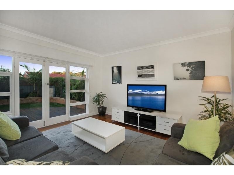 1 Winifred Avenue, Glandore SA 5037