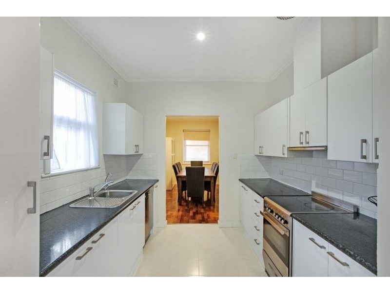 1 Winifred Avenue, Glandore SA 5037