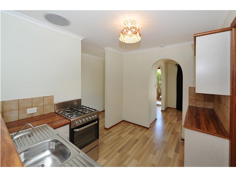 35 Mawson Circuit, Woodcroft SA 5162