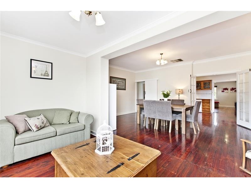 32 Gilbert Road, Somerton Park SA 5044