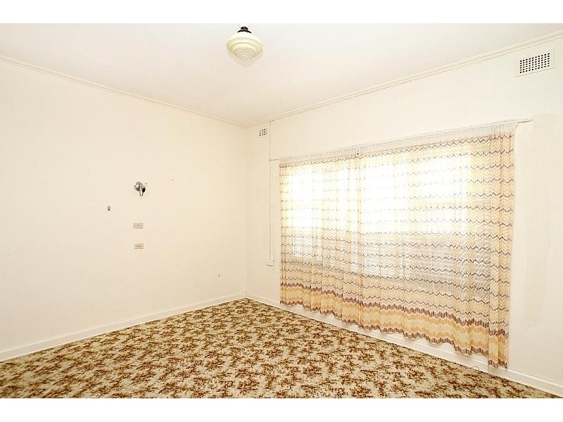 13 Gertrude Street, Glandore SA 5037