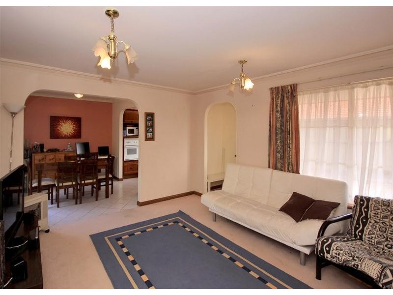 2/4 Gilbertson Road, Seacliff Park SA 5049