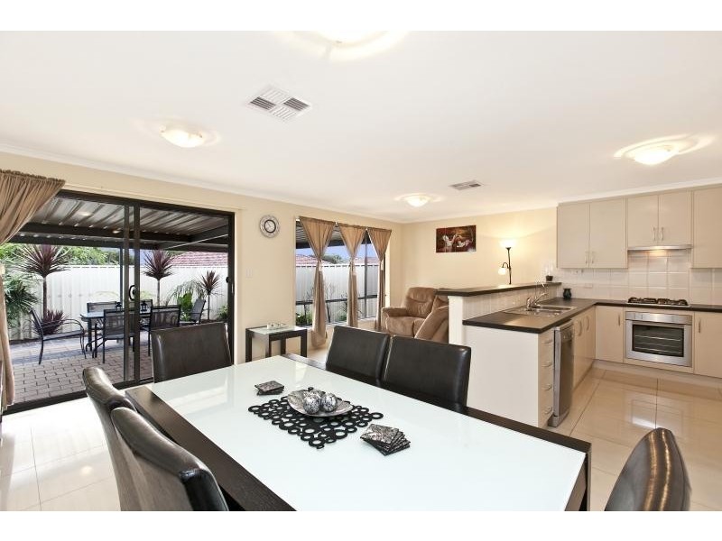 1A Lutana Crescent, Mitchell Park SA 5043