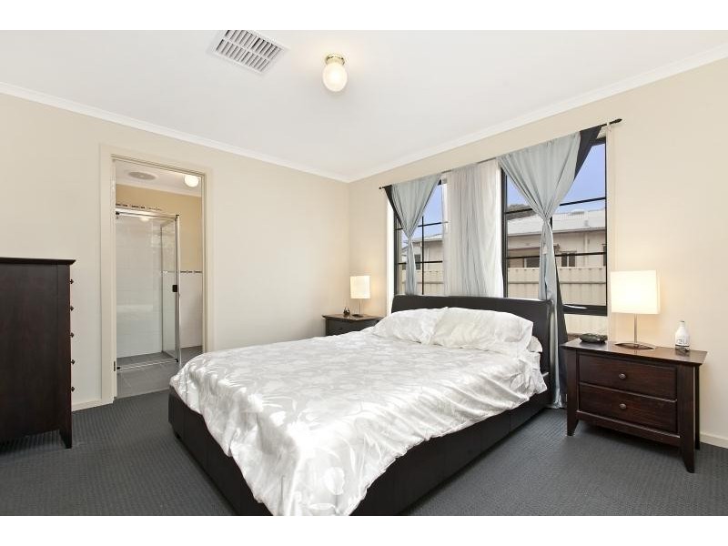 1A Lutana Crescent, Mitchell Park SA 5043