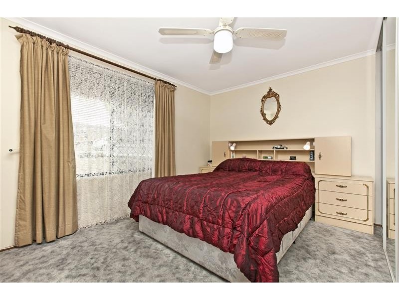 15 Banket Street, Huntfield Heights SA 5163