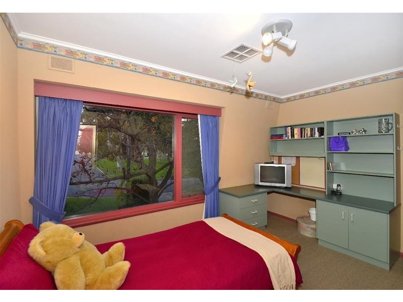 13 Teesdale Crescent, Plympton Park SA 5038