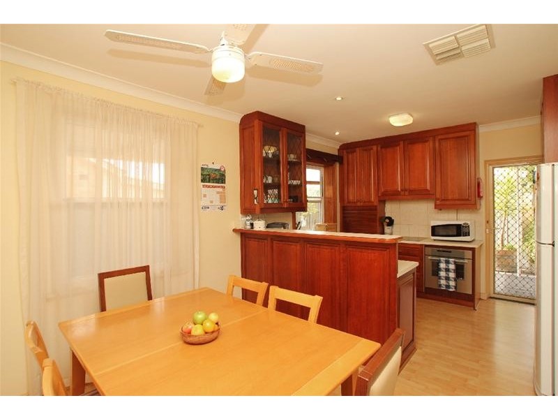 16 Lindley Avenue, Warradale SA 5046