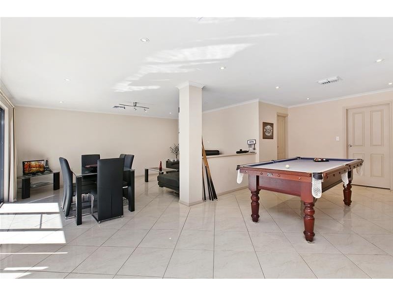 21 Islington Drive, Sheidow Park SA 5158