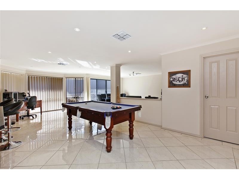 21 Islington Drive, Sheidow Park SA 5158