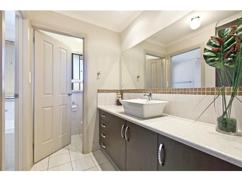 21 Islington Drive, Sheidow Park SA 5158