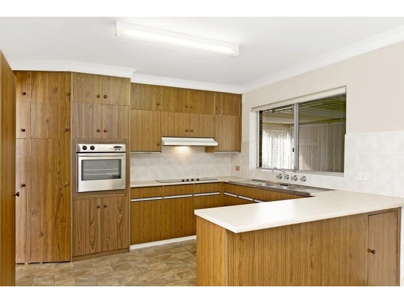 8 Pankina Grove, Marion SA 5043