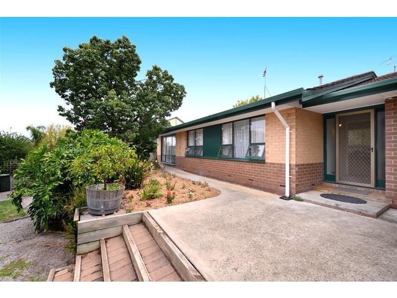 4 Dewvale Road, O’halloran Hill SA 5158