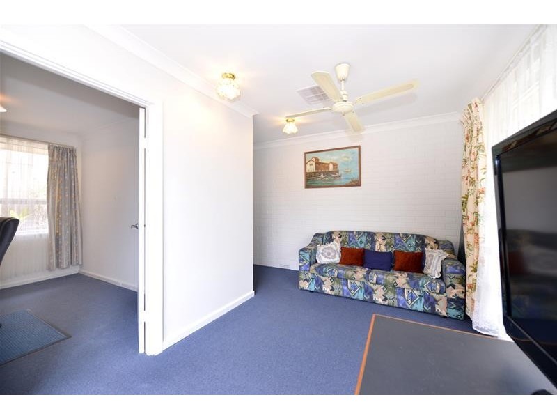 4 Dewvale Road, O’halloran Hill SA 5158