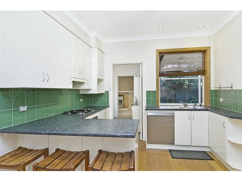 4 Shoreham Road, South Brighton SA 5048