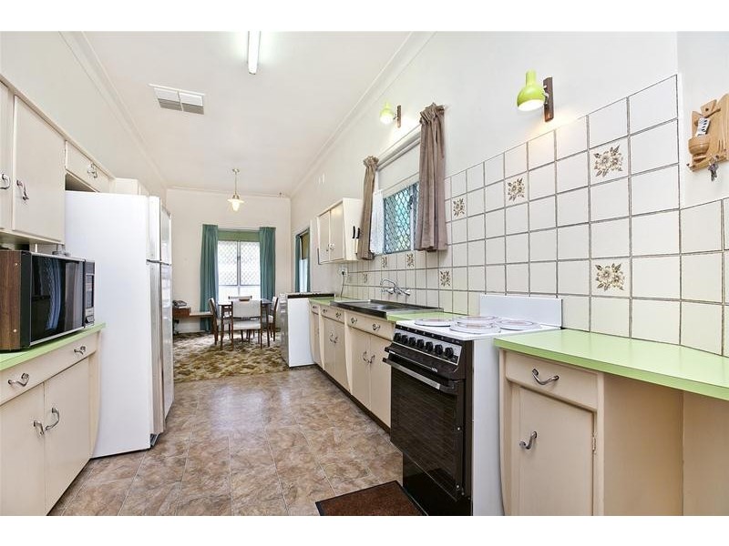 2 St Lawrence Avenue, Edwardstown SA 5039