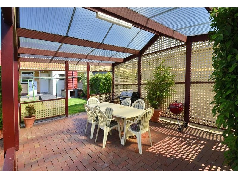 15 Tudor Avenue, Clovelly Park SA 5042