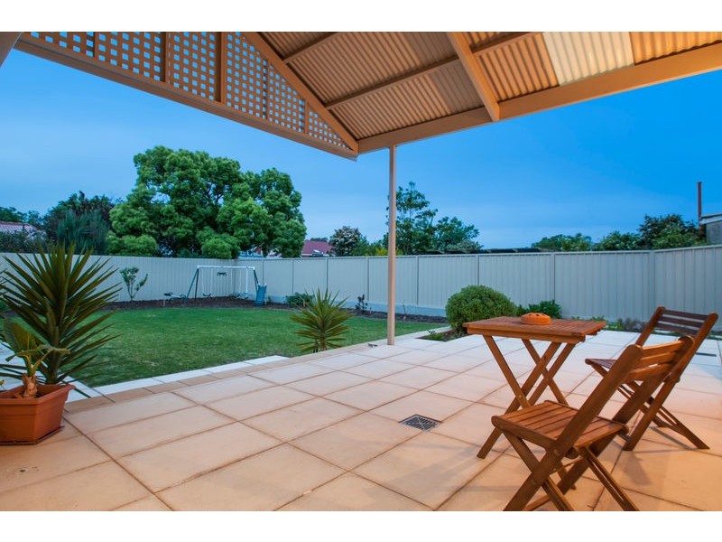 9 Albion Avenue, Glandore SA 5037