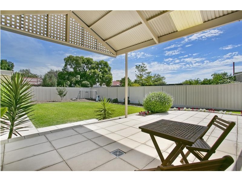 9 Albion Avenue, Glandore SA 5037