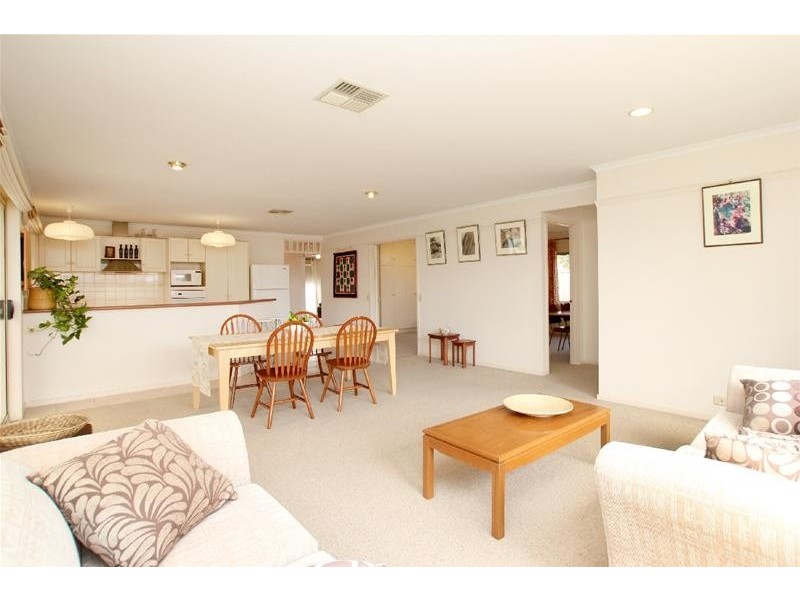 3 Cosgrove Close, Clovelly Park SA 5042