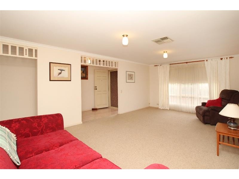 3 Cosgrove Close, Clovelly Park SA 5042