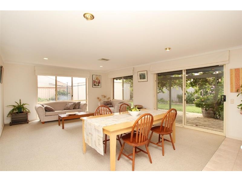 3 Cosgrove Close, Clovelly Park SA 5042