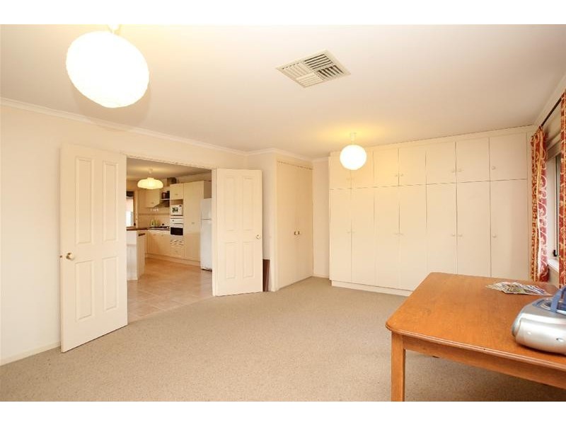 3 Cosgrove Close, Clovelly Park SA 5042