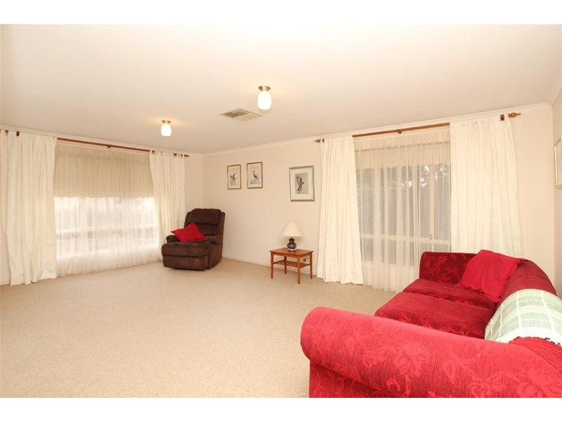 3 Cosgrove Close, Clovelly Park SA 5042