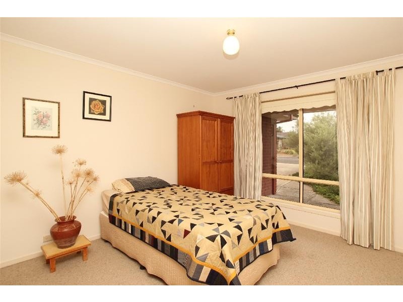 3 Cosgrove Close, Clovelly Park SA 5042