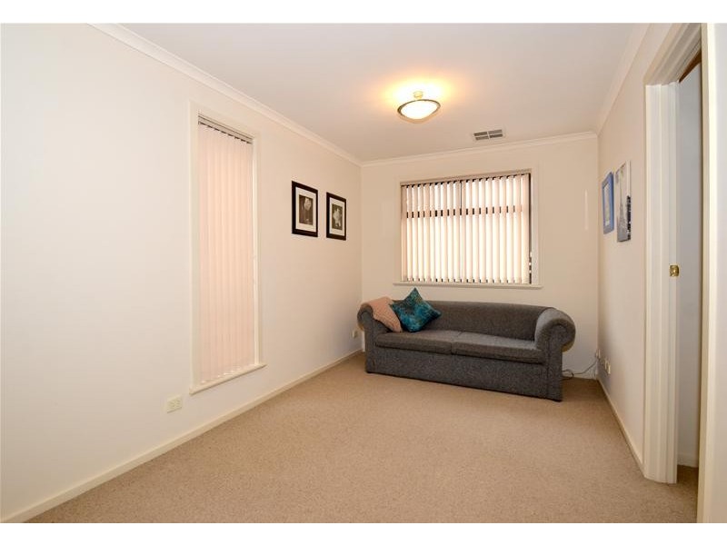 15 Wallace Court, Mitchell Park SA 5043