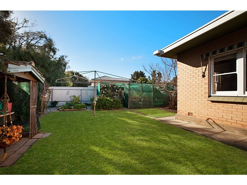 4 Rutland Avenue, Brighton SA 5048