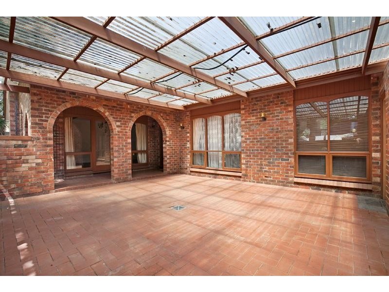 26 Lawson Road, Happy Valley SA 5159