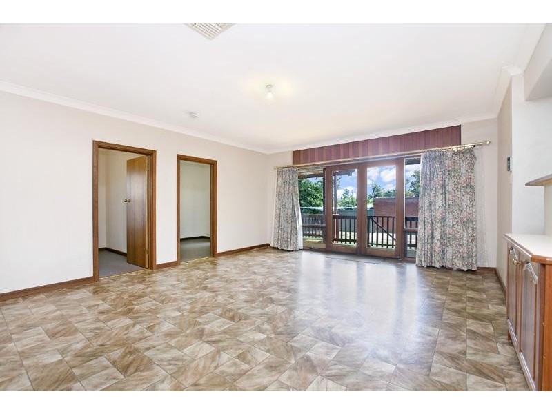 26 Lawson Road, Happy Valley SA 5159