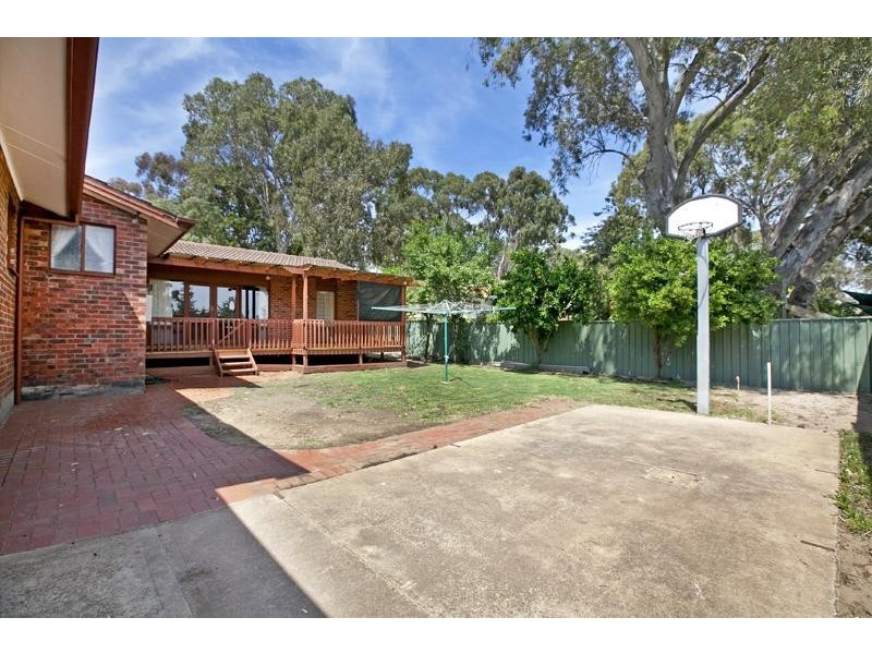 26 Lawson Road, Happy Valley SA 5159