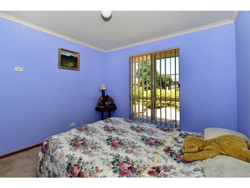 24 Montpelier Street, Woodcroft SA 5162