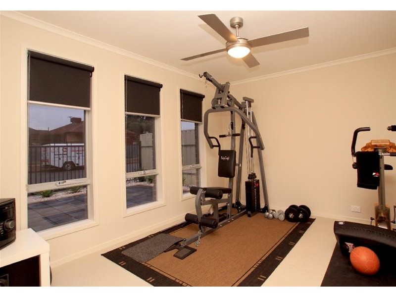 16A Richard Avenue, Mitchell Park SA 5043