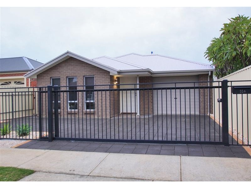 16A Richard Avenue, Mitchell Park SA 5043