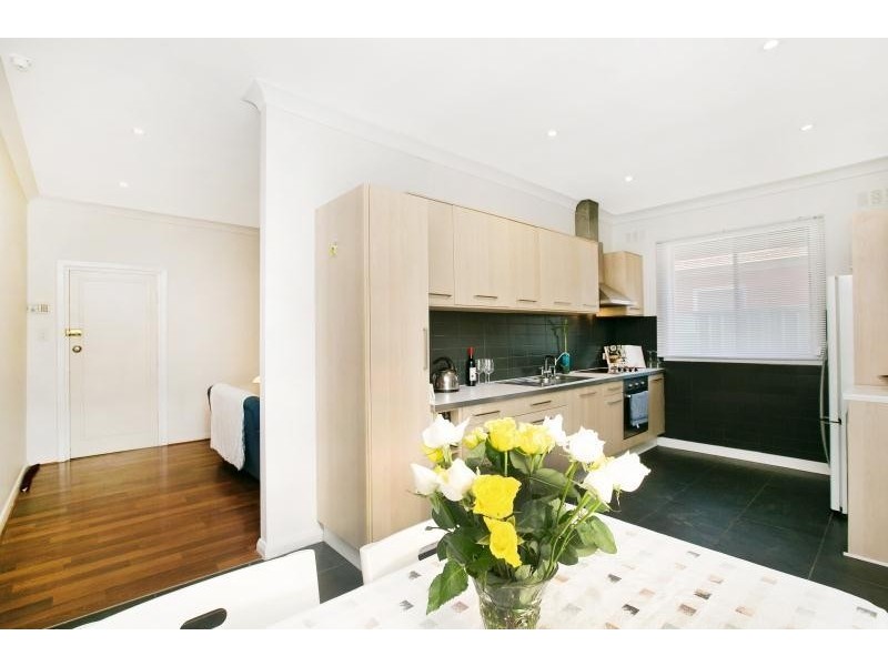 8 Minchinbury Terrace, Marion SA 5043