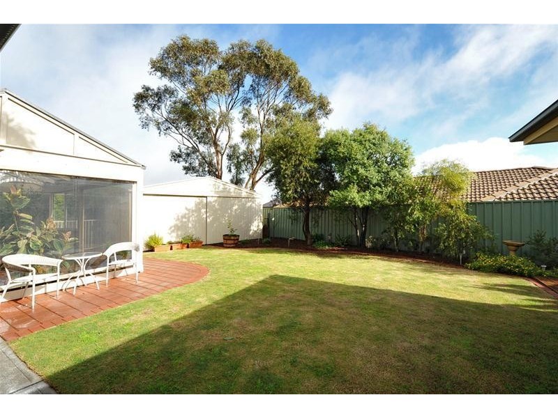 28 Gleneagles Road, Aberfoyle Park SA 5159
