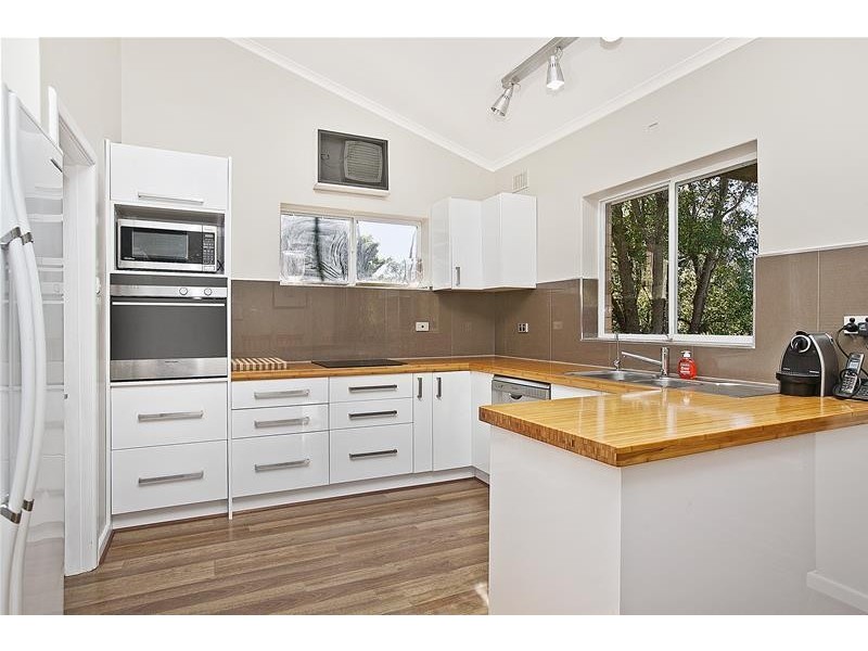 23 Sherwood Avenue, Bellevue Heights SA 5050