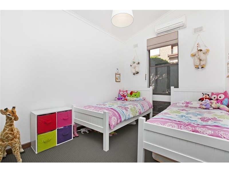 23 Sherwood Avenue, Bellevue Heights SA 5050